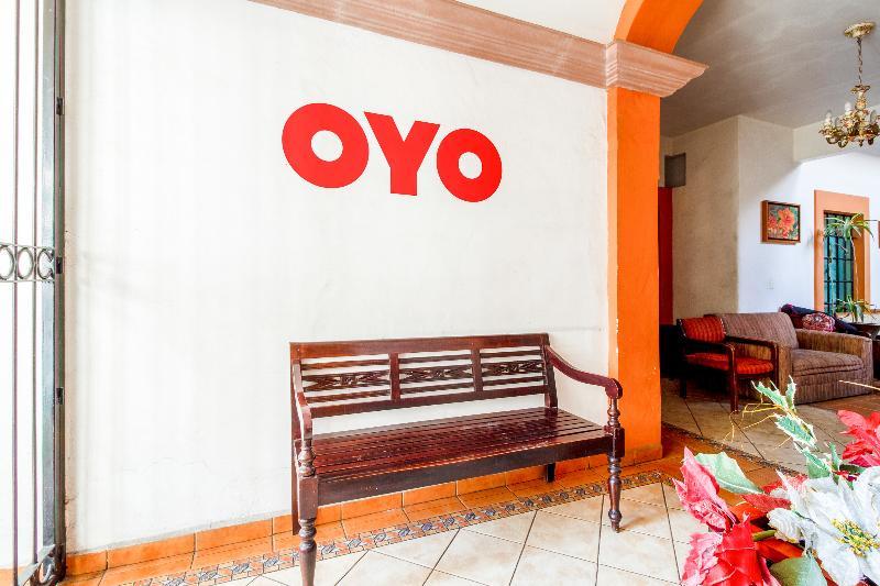 Oyo Hotel Posada Garibaldi Guadalajara Exteriör bild