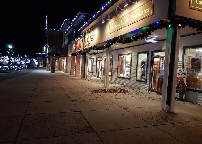 Outlet Shoppes at Gettysburg photo