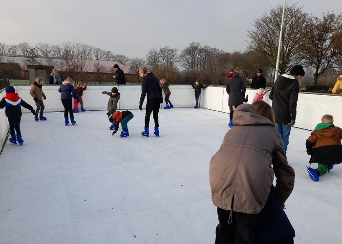 IJsbaan IJzerlo on ice | Het laatste nieuws uit Dinxperlo photo