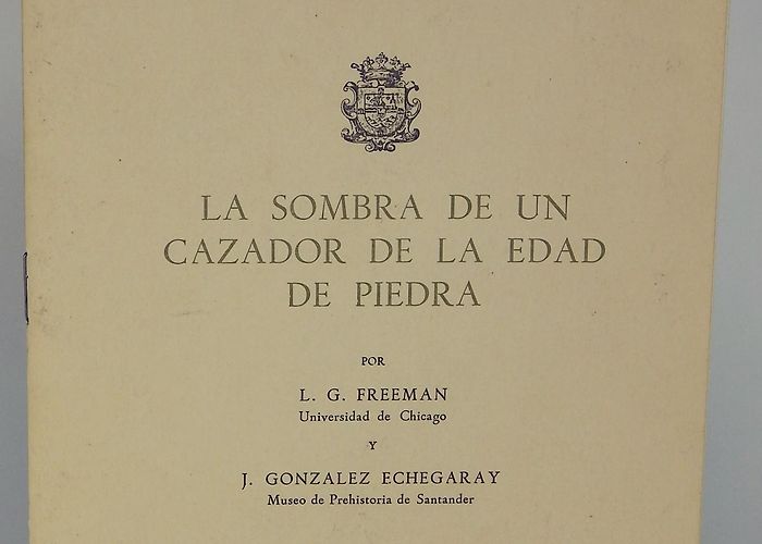 Museo Municipal de Bellas Artes La Sombra de un Cazador de la Edad de Piedra (The Shadow of a ... photo