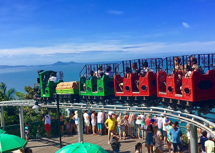 Unipraias Park Trem da Floresta é uma boa opção de diversão no Parque Unipraias ... photo