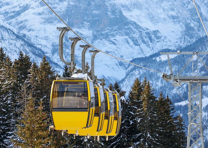 Gondelbahn Hüttenberg-Grotzenbüel Gondelbahn Hüttenberg - Grotzenbüel, Sportbahnen Braunwald ... photo