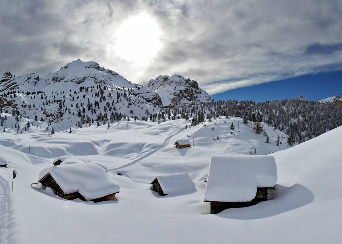 Rara Winter holidays in San Vigilio di Marebbe: skiing, snowshoeing photo