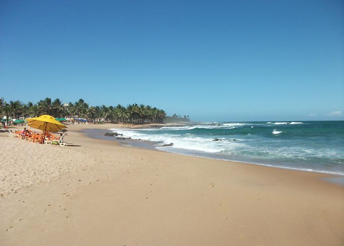Itapua Beach Destination Of The Week : Itapua Beach Salvador Brazil | Travhost photo
