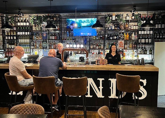 Vilamoura Tennis Academy Legends Sports Lounge - O que saber antes de ir (ATUALIZADO Maio 2024) photo