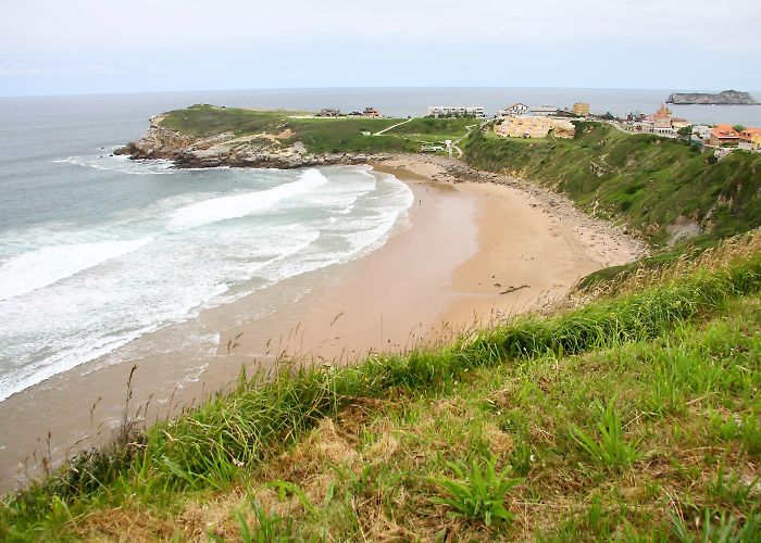 PLAYA SUANCES Alquileres vacacionales en Playa de los Locos (ESP): casas de ... photo