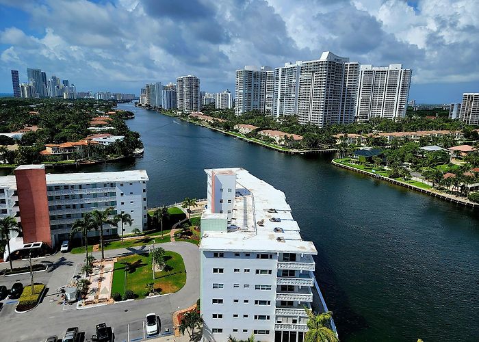 Hallandale Beach photo