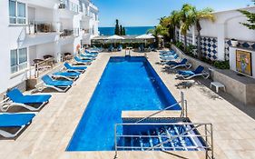 Toboso Apar - Turis Hotell Nerja Exterior photo