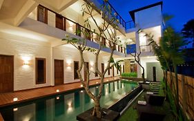 Echoland Boutique Bed And Breakfast Kerobokan Exterior photo