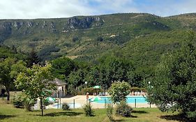 Vvf Les Cevennes Hotell Bédouès Exterior photo