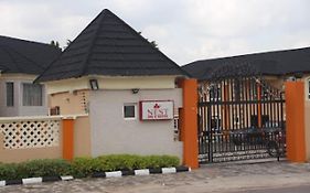 Room In Lodge - Nest Spa And Suites Ibadan Exterior photo