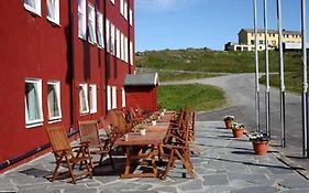 Nordkapp Vandrerhjem - Hostel Honningsvåg Exterior photo