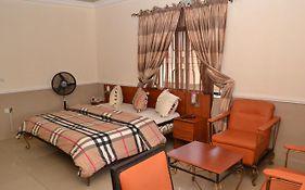 Room In Lodge - Aquatic Suites Lounge Suru Lere Exterior photo