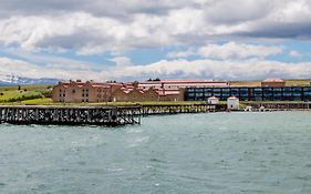 The Singular Patagonia Hotel Puerto Natales Exterior photo