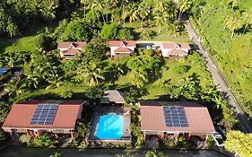 Bora Bora Holiday'S Lodge Exterior photo