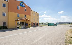 Akena City Agen Castelculier Hotell Exterior photo