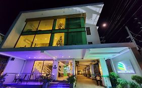 Vivien'S Hotel Lapu-Lapu City Exterior photo