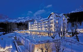 Cristallo, A Luxury Collection Resort & Spa Cortina dʼAmpezzo Exterior photo