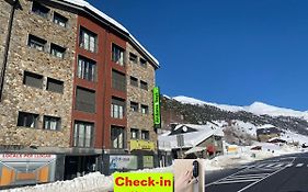 Andorra4Days Soldeu - El Tarter Lägenhet Exterior photo