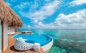 W Maldives Hotell Fesdu Island Exterior photo