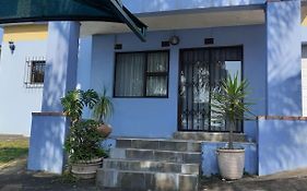 Liz' Cottage Mbabane Exterior photo