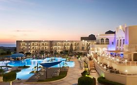 Wyndham Garden Salalah Mirbat Hotell Exterior photo