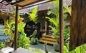 Bale Bali House Lägenhet Ubud Exterior photo