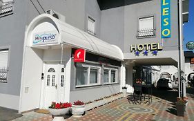 Hotel Garny Pleso Velika Gorica Exterior photo