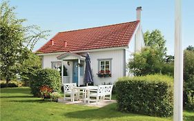 Amazing Home In Eskilstuna With 1 Bedrooms, Sauna And Wifi Exterior photo
