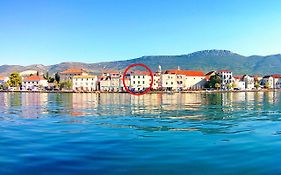 Seaside Holiday House Kastel Stari, Kastela - 16617 Villa Exterior photo