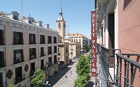 Petit Palace Arenal Hotell Madrid Exterior photo