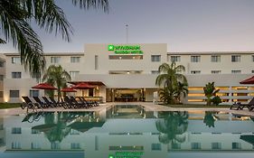 Wyndham Garden Playa Del Carmen Hotell Exterior photo