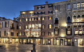 Hotel Scandinavia - Relais Venedig Exterior photo