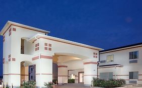 Super 8 By Wyndham Brenham Tx Hotell Exterior photo