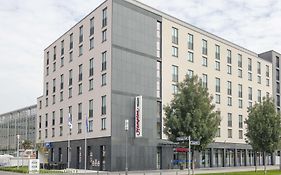 Hampton By Hilton Frankfurt City Centre Hotell Frankfurt am Main Exterior photo