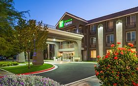 Holiday Inn Express Lancaster, An Ihg Hotel Exterior photo