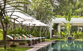 Fcc Angkor By Avani Hotell Siem Reap Exterior photo