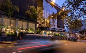 Crowne Plaza Lima Hotell Exterior photo