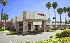 Ramada By Wyndham Sunnyvale/Silicon Valley Motell Exterior photo