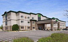 Wingate By Wyndham Pueblo Hotell Exterior photo