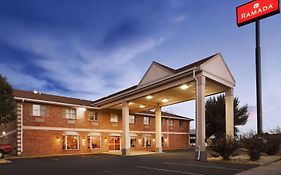 Ramada By Wyndham Sioux City Hotell Exterior photo