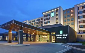 Embassy Suites By Hilton Plainfield Indianapolis Airport Exterior photo