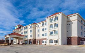 La Quinta By Wyndham Dodge City Hotell Exterior photo