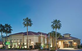 La Quinta By Wyndham Los Banos Hotell Exterior photo