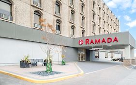 Ramada By Wyndham Saskatoon Hotell Exterior photo