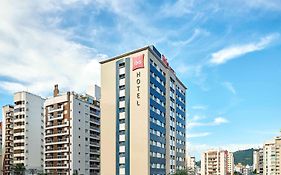 Ibis Florianopolis Hotell Exterior photo