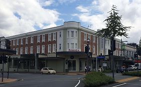 Ramada By Wyndham, Hamilton City Center Hotell Exterior photo