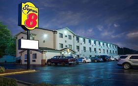 Super 8 By Wyndham Hot Springs Hotell Exterior photo