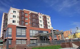 Park Hotel Ulan Bator Exterior photo