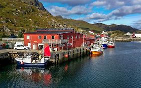 Fish Factory -The Real Lofoten Experience Hotell Ballstad Exterior photo